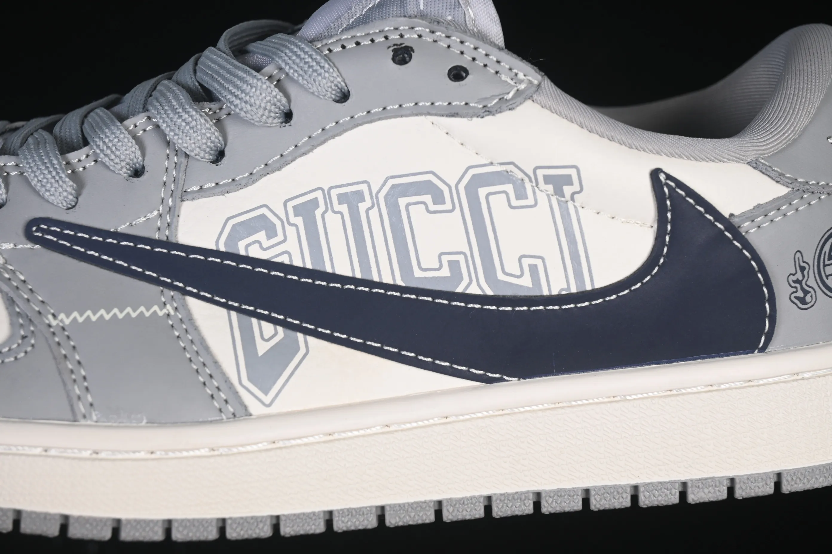All categories Air Jordan Jordan series basketball shoes Air Jordan 1 Low High-end customized low-top sneakers Travis Scott x Fragment Design x Air Jordan 1 Low OG SP AJ1 Joe 1 Gucci joint smoke gray dark blue hook low-top cultural casual sneakers LD2025-023